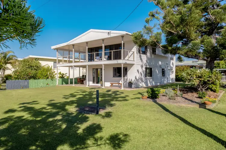 1 Ferguson Street, Emu Park QLD 4710