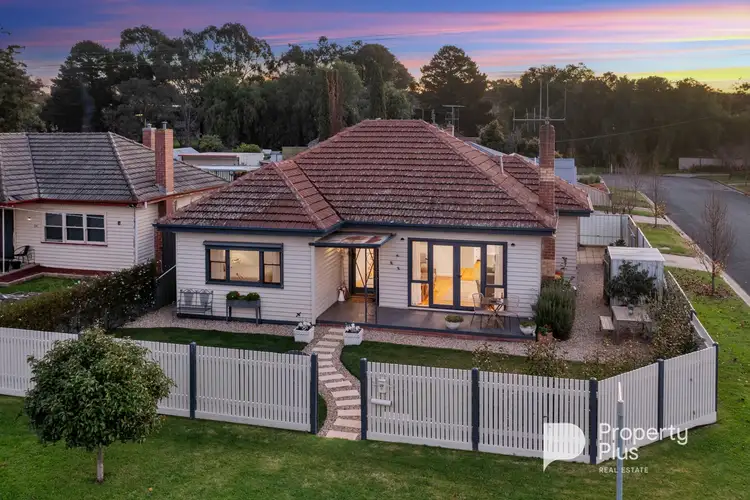 22 Carpenter Street, Kangaroo Flat VIC 3555