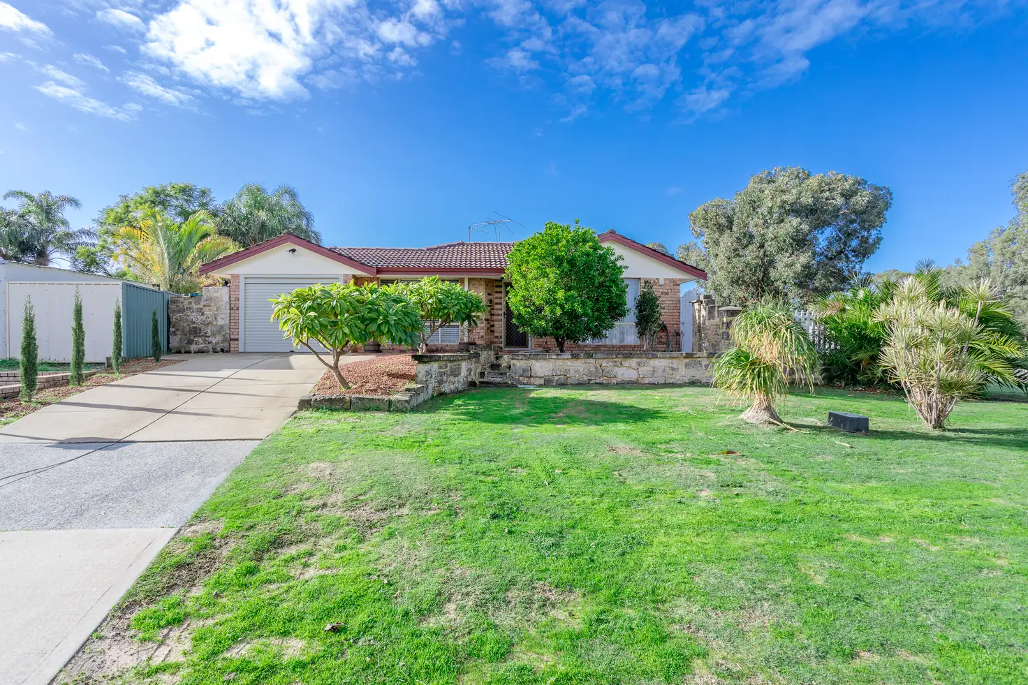 Main view of Homely house listing, 32 Riverside Lane, Seville Grove WA 6112