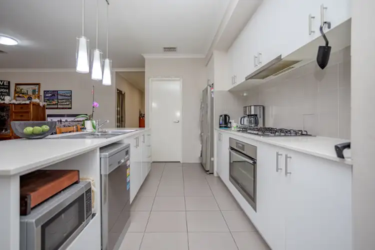 Fourth view of Homely house listing, 10 Dupain Way, Aveley WA 6069