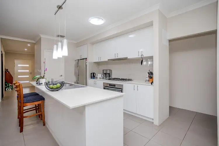 Fifth view of Homely house listing, 10 Dupain Way, Aveley WA 6069