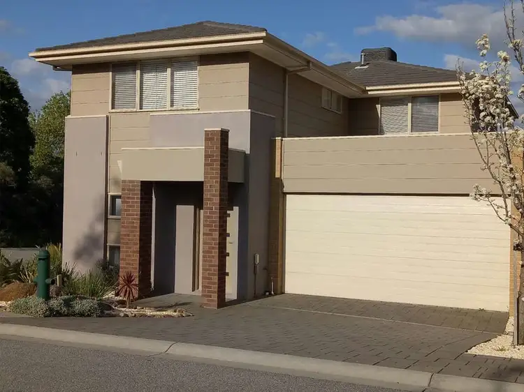 7 Barrier Reef Circuit, Endeavour Hills VIC 3802
