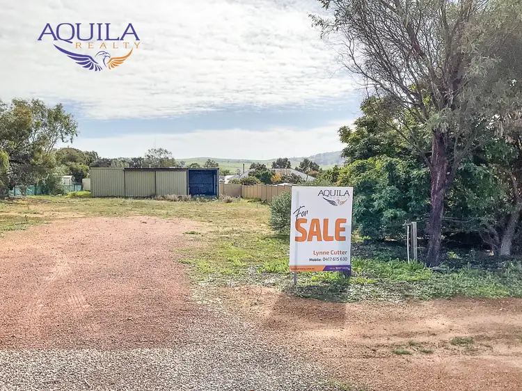 84 Henry Road, York WA 6302