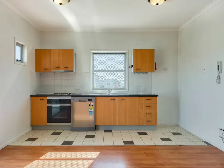 Sixth view of Homely apartment listing, 5/75 Hardgrave Road, West End QLD 4101