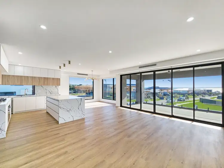 23 Hilltop Drive