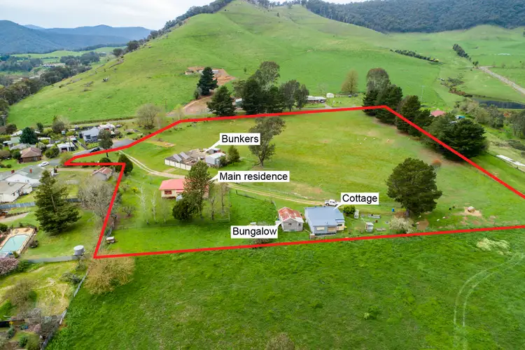 4 Dunstan Court, Eskdale VIC 3701
