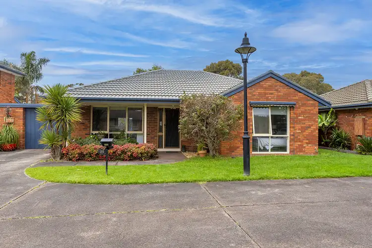 25 Parkside Boulevard, Carrum VIC 3197