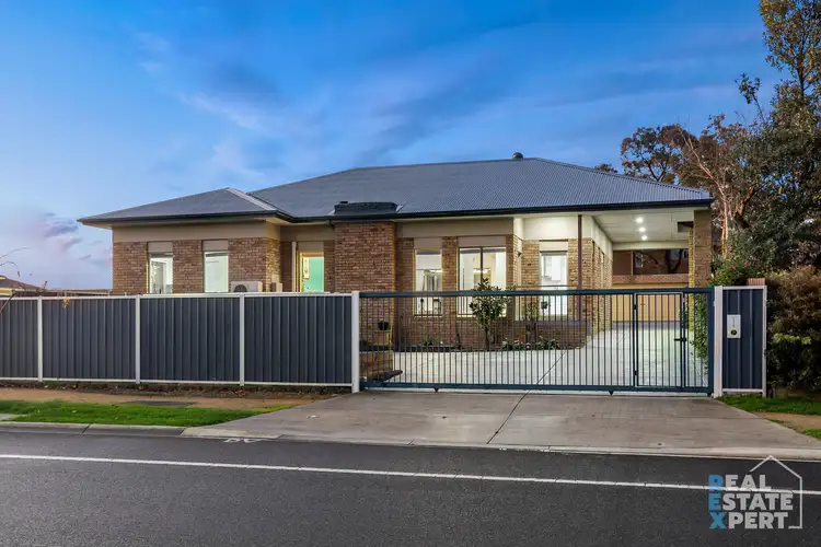 40 Abeckett Road, Narre Warren North VIC 3804