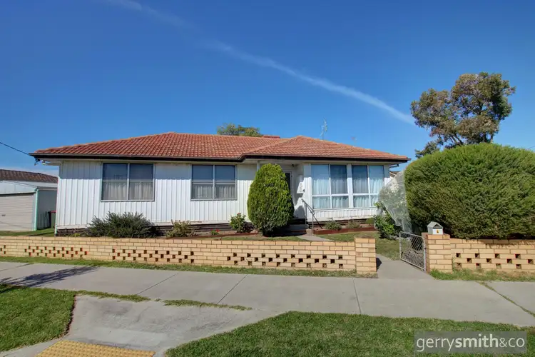 4 Bleakley Street, Horsham VIC 3400