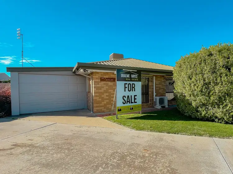 Main view of Homely unit listing, 3/2 Lloyd Close, Kerang VIC 3579