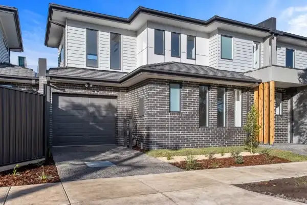 Main view of Homely townhouse listing, 10 Bridgeton Street, Reservoir VIC 3073