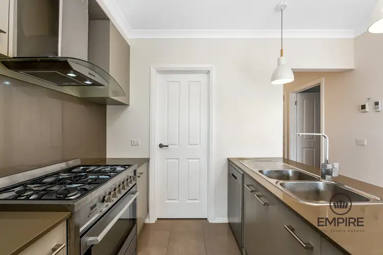 91 Athletic Circuit, Clyde VIC 3978