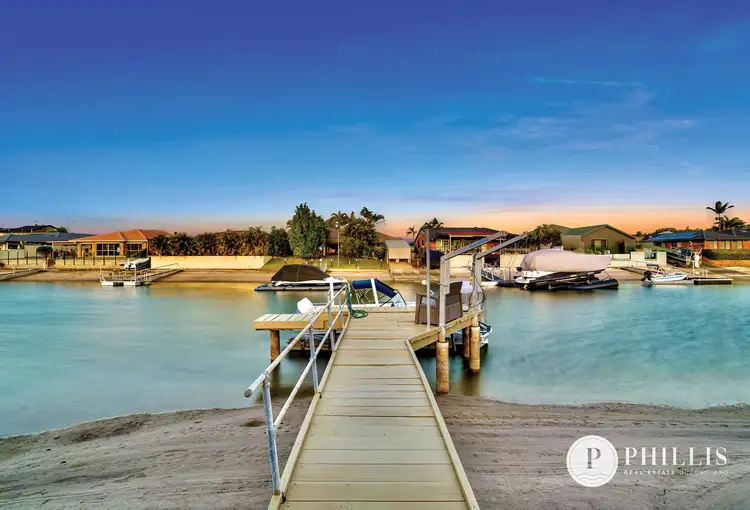 Second view of Homely house listing, 21 Camelot Crescent, Hollywell QLD 4216