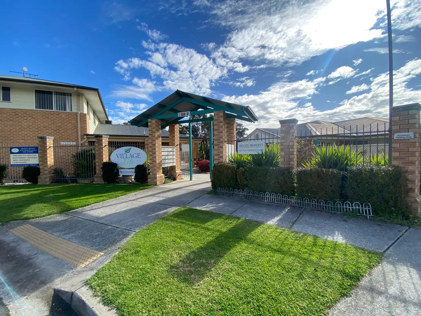 Main view of Homely unit listing, 39/2 Hanlon Court, West Wodonga VIC 3690