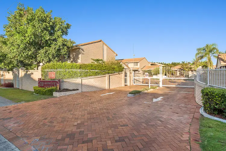 15 Magellan Road, Springwood QLD 4127