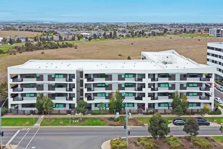 307/1 Clark Street, Williams Landing VIC 3027