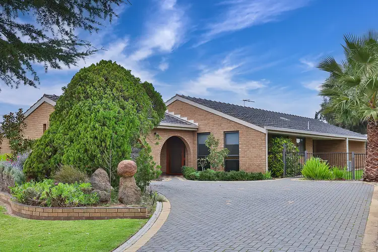 Fifth view of Homely house listing, 12 Elinda Court, Red Cliffs VIC 3496