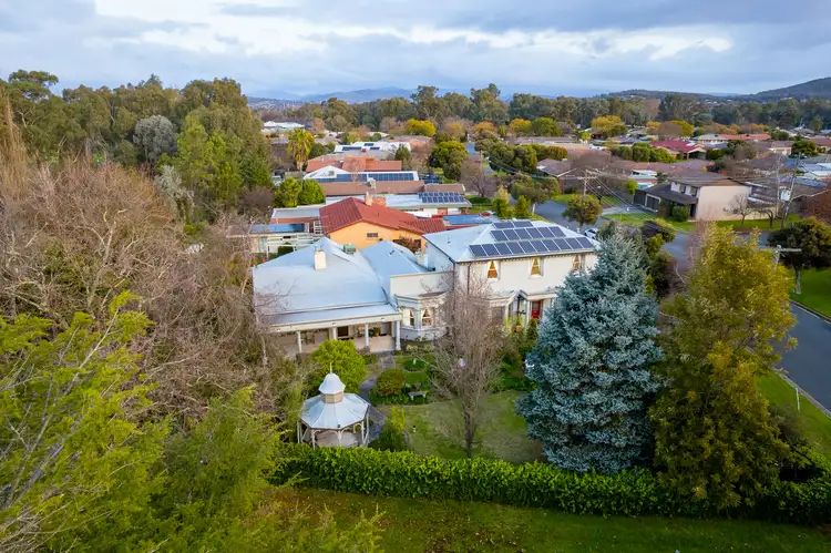 396 Poplar Drive, Lavington NSW 2641