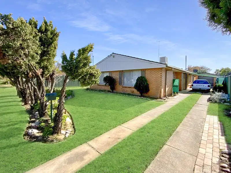 Main view of Homely block of units listing, Units 1 & 2, 8 Quarry Road Forbes, Forbes NSW 2871