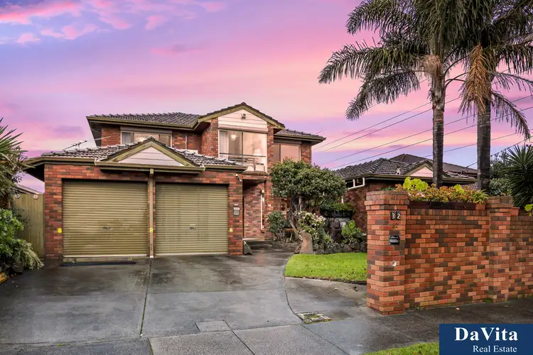 32 Dealing Drive, Oakleigh South VIC 3167