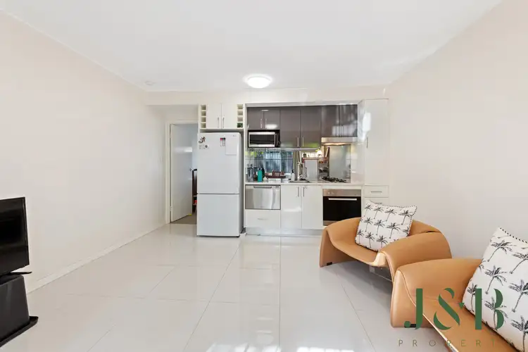 Fourth view of Homely unit listing, 5/41 Norman Street, Wooloowin QLD 4030