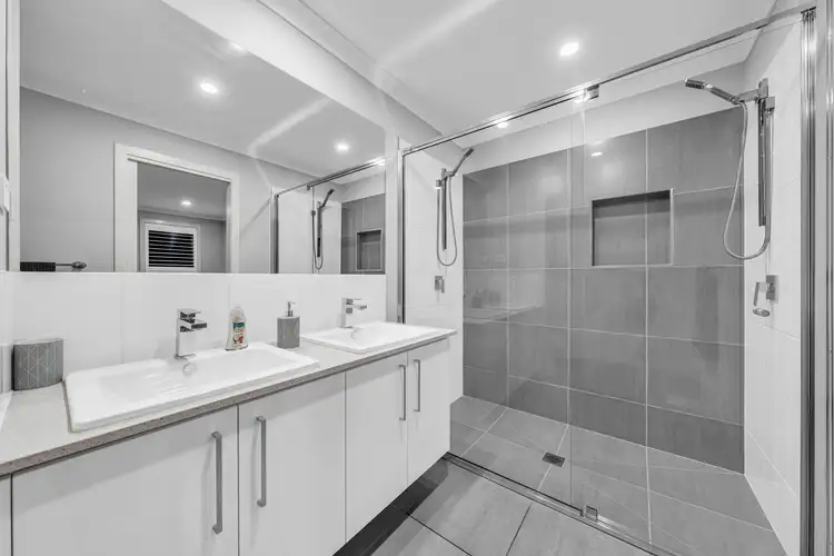 Fifth view of Homely house listing, 8 Gatsby Drive, Officer VIC 3809