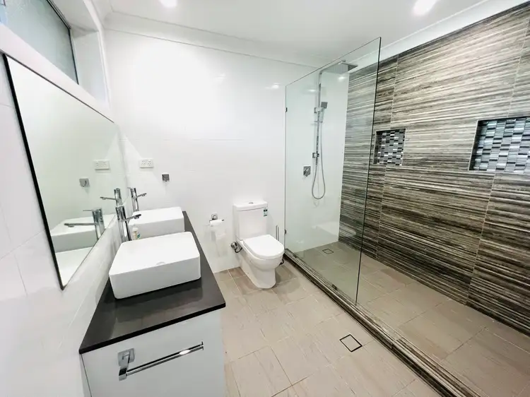 10A YOUNG STREET, Penshurst NSW 2222
