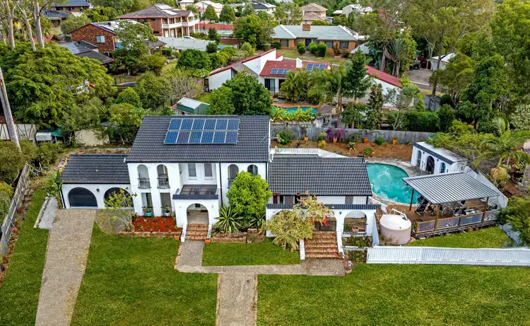 Second view of Homely house listing, 8 Hume Court, Mount Ommaney QLD 4074