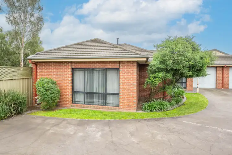 Third view of Homely townhouse listing, 4/7 Woodburn Place, Shepparton VIC 3630