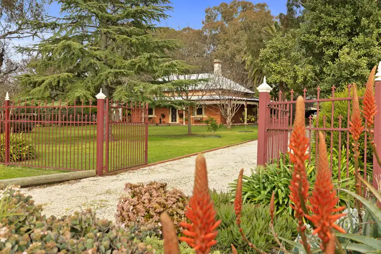 45 BANK STREET, Avenel VIC 3664