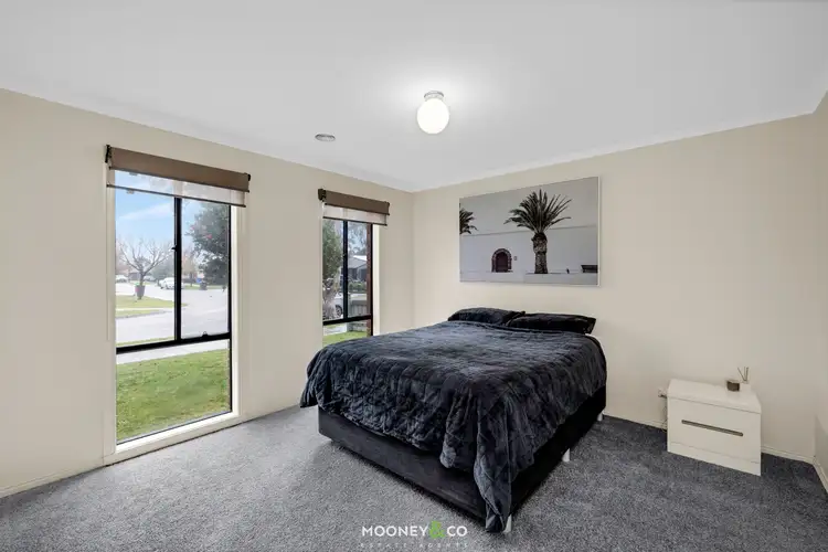 Sixth view of Homely house listing, 8 Stephellen Way, Cranbourne West VIC 3977