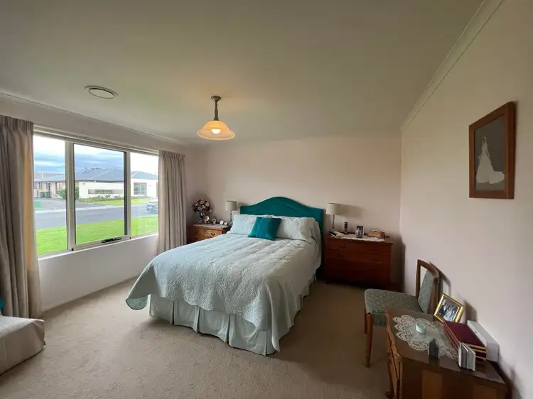 Seventh view of Homely house listing, 2 Isabelle Court, Wynyard TAS 7325