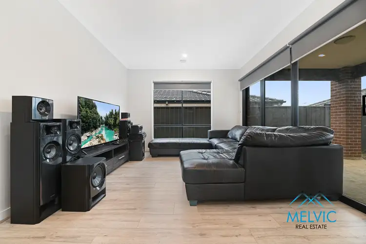 Third view of Homely house listing, 89 Yaralla Circuit, Clyde VIC 3978
