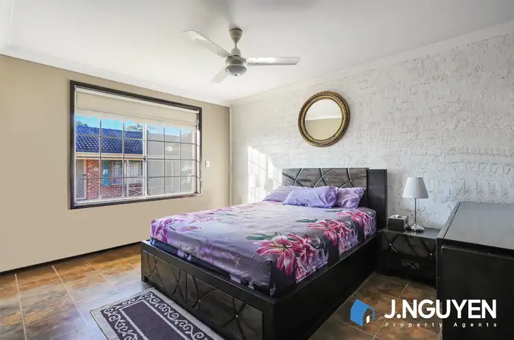 Fifth view of Homely villa listing, unit 25/212-222 Harrow Road, Glenfield NSW 2167