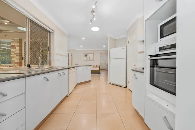Sixth view of Homely house listing, 30 Solandra Circuit, Regents Park QLD 4118