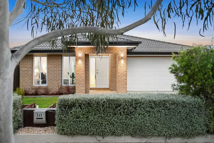 249 Warralily Boulevard, Armstrong Creek VIC 3217