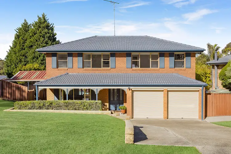 3 Phoenix Place, Illawong NSW 2234
