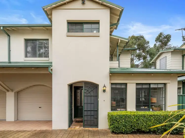 4/68-70 Flora Street, Kirrawee NSW 2232