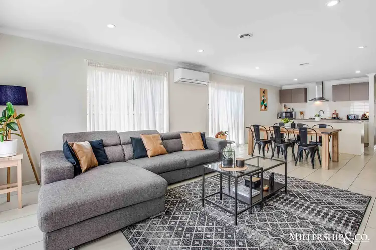 19 Parkedge Boulevard, Mernda VIC 3754