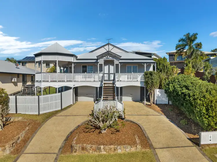 3 Bonsoir Court, Eatons Hill QLD 4037