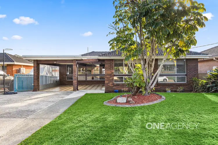 Second view of Homely house listing, 32 Kimbeth Crescent, Albion Park Rail NSW 2527