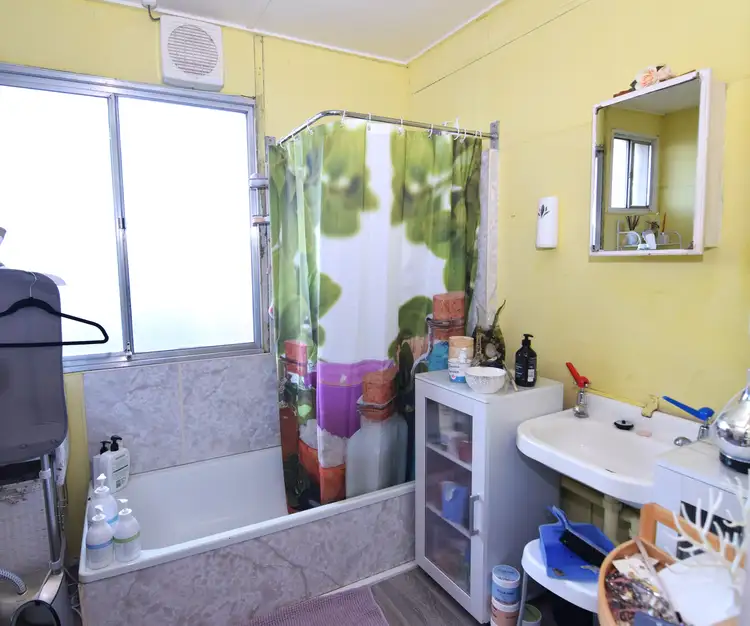 Fifth view of Homely unit listing, 2/74 Three Mile Line, Shorewell Park TAS 7320