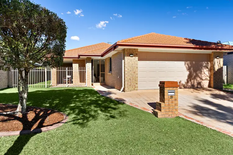 8 Trinity Crescent, Sippy Downs QLD 4556