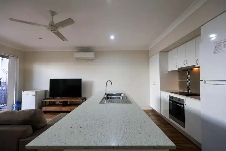 Fifth view of Homely townhouse listing, 27 Barron Court, Moranbah QLD 4744