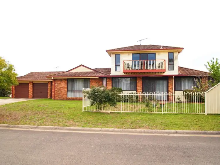 Main view of Homely house listing, 8 HENZE, Claremont Meadows NSW 2747
