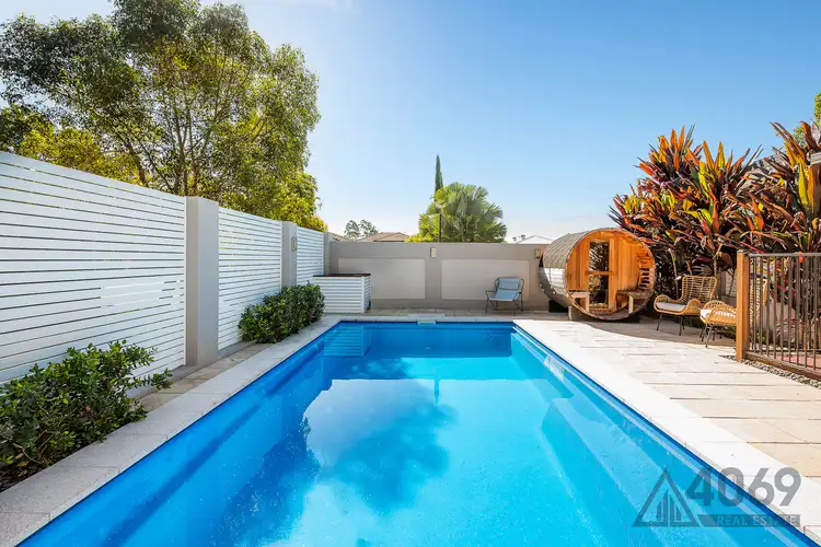 72 Salubris Place, Moggill QLD 4070