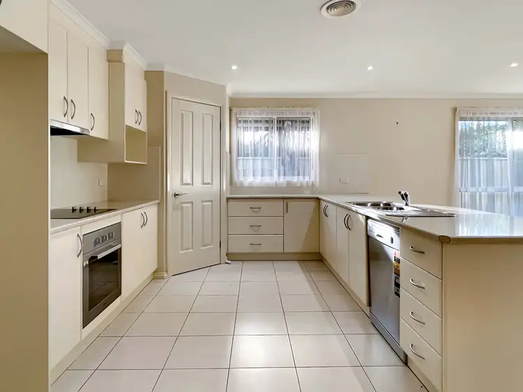 Seventh view of Homely house listing, 6 Merit Crescent, Swan Hill VIC 3585