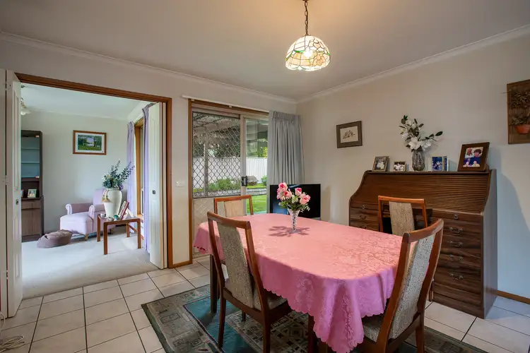Fifth view of Homely house listing, 5 PINKERTON COURT, Wodonga VIC 3690