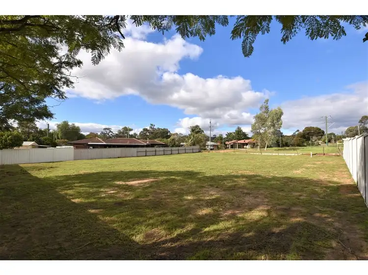 41 Balmain Road, Greenmount WA 6056