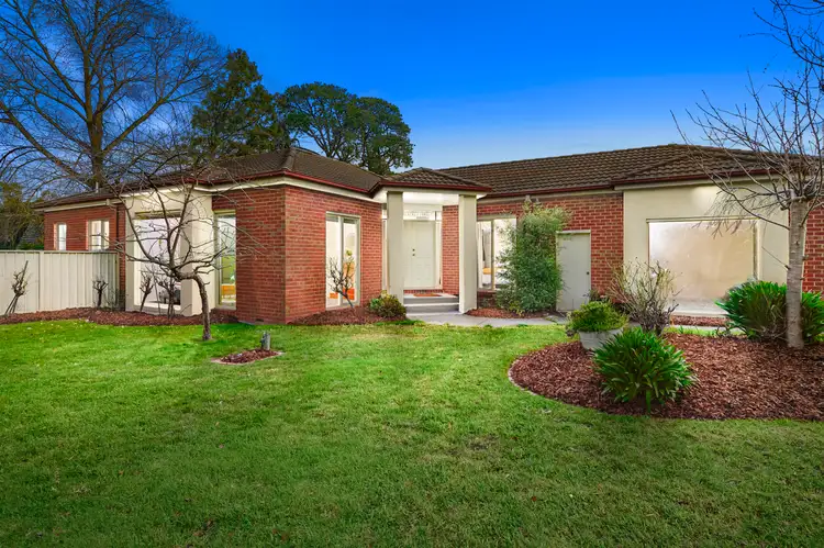 37 Strathfield Parade, Croydon VIC 3136